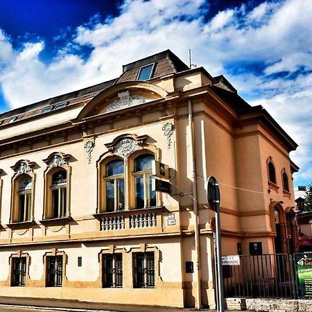 Penzion Dobre Casy Caşonia Exterior foto