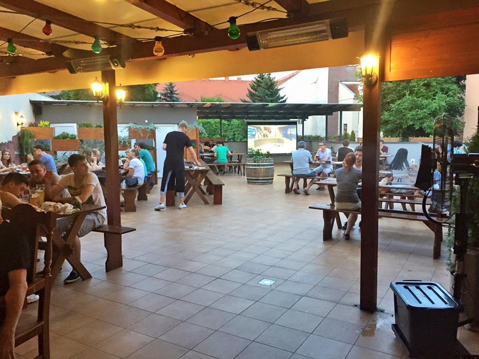 Penzion Dobre Casy Caşonia Exterior foto